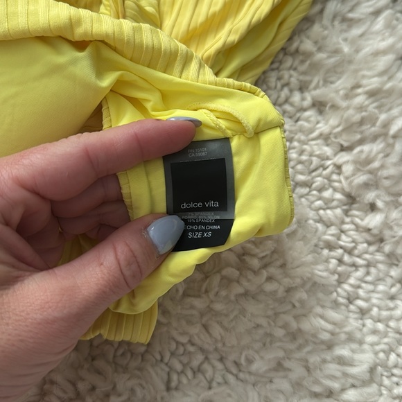 Yellow Ribbed Bikini Set - Picture 4 of 4